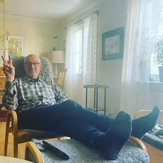 Pappa är pepp på ÖFK-seger mot Halmstad … ❤️🖤❤️🖤